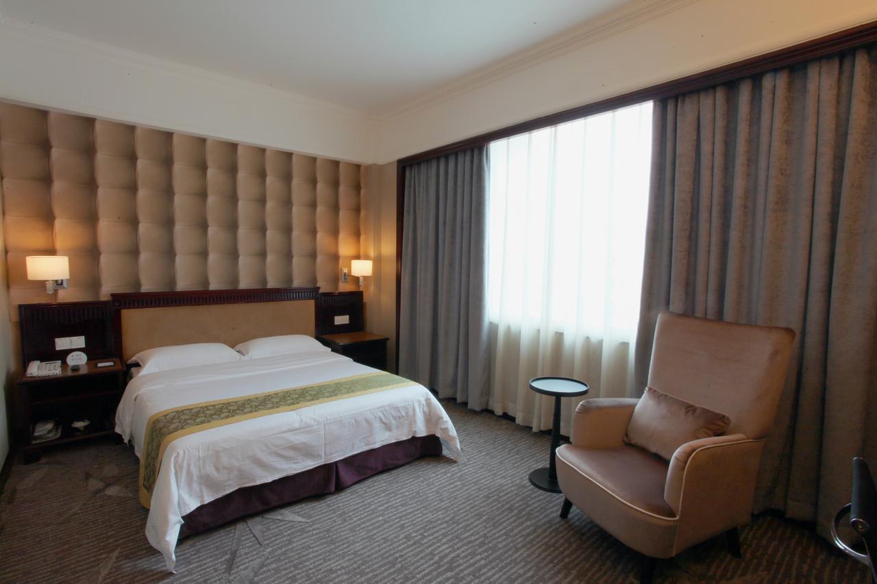 Guangzhou Nanfang Yiyuan Hotel Exterior foto