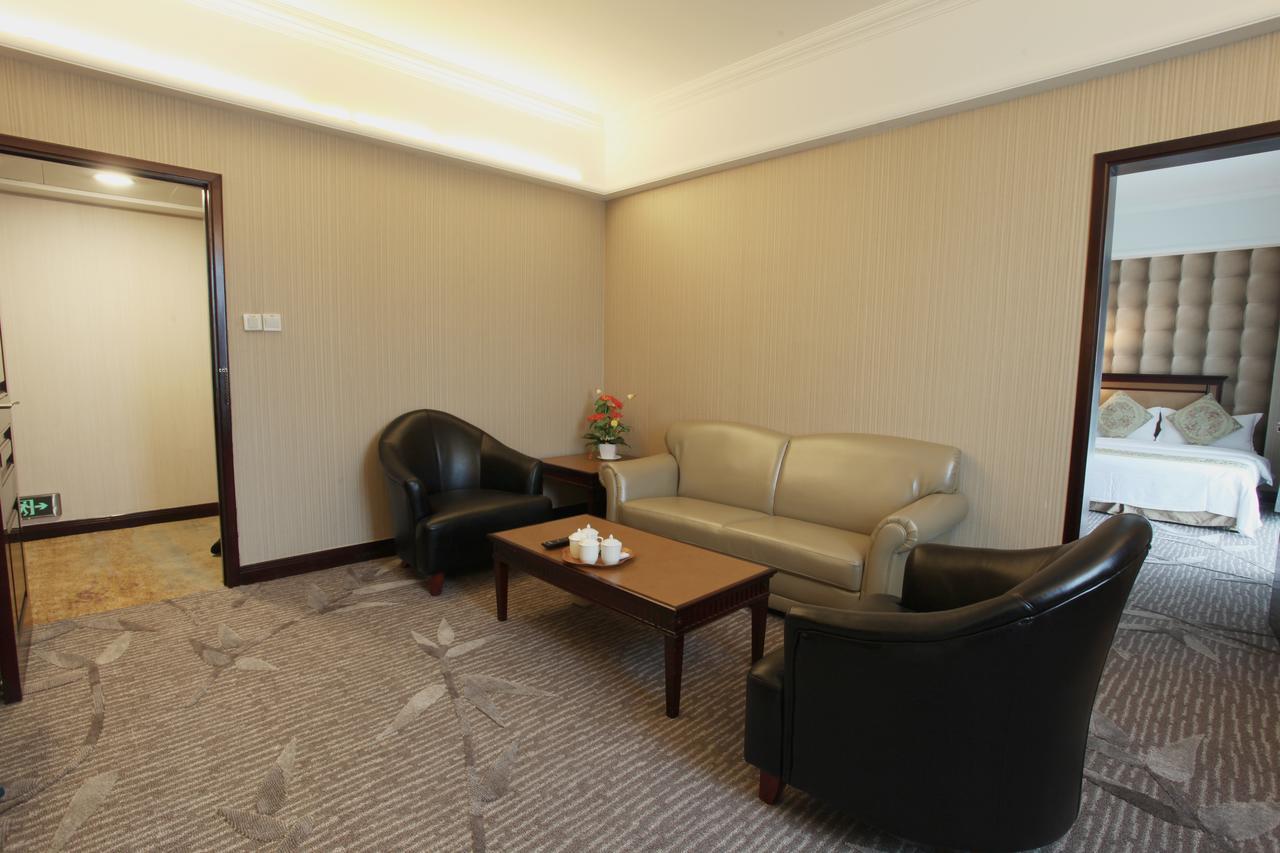 Guangzhou Nanfang Yiyuan Hotel Exterior foto