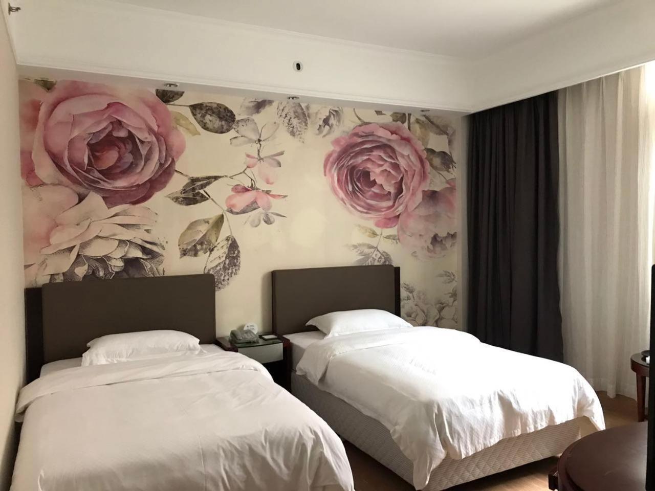 Guangzhou Nanfang Yiyuan Hotel Exterior foto