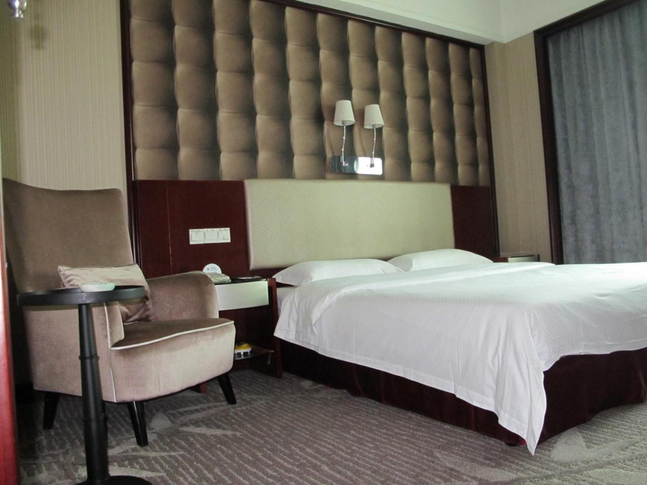 Guangzhou Nanfang Yiyuan Hotel Exterior foto