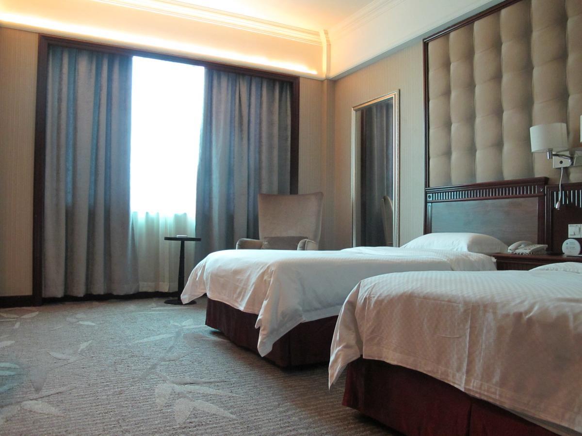 Guangzhou Nanfang Yiyuan Hotel Exterior foto