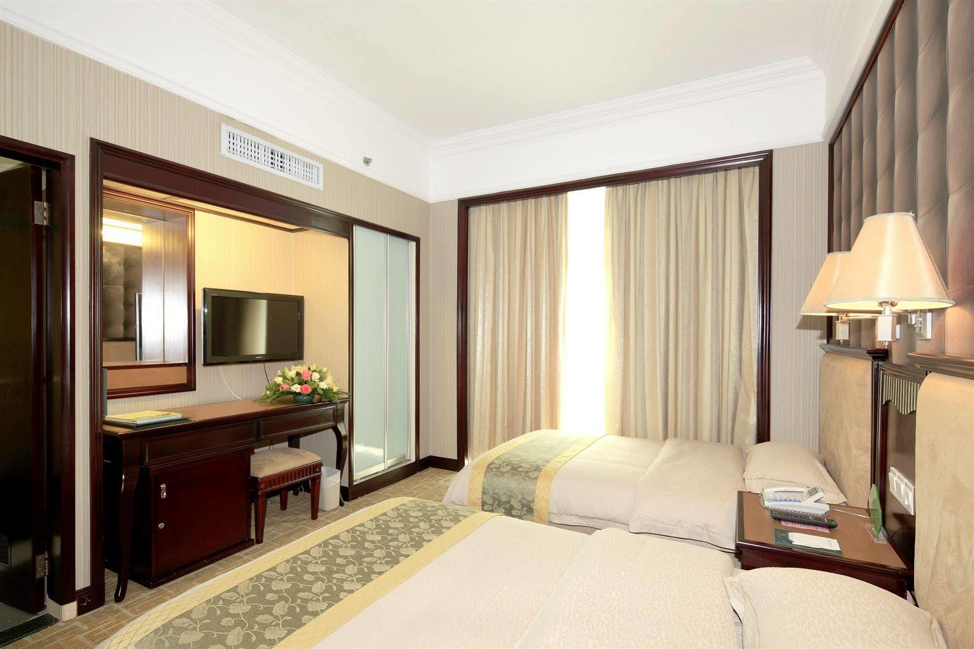 Guangzhou Nanfang Yiyuan Hotel Exterior foto